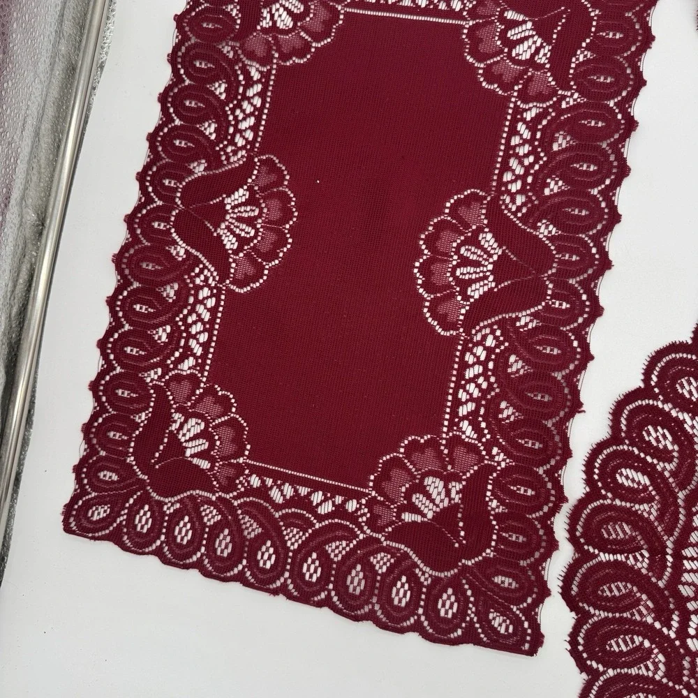 Vintage Red Lace Doilies & Placemat Set 3 Scalloped‎ Floral Table Decor